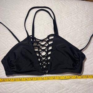 Xhilaration halter bikini top